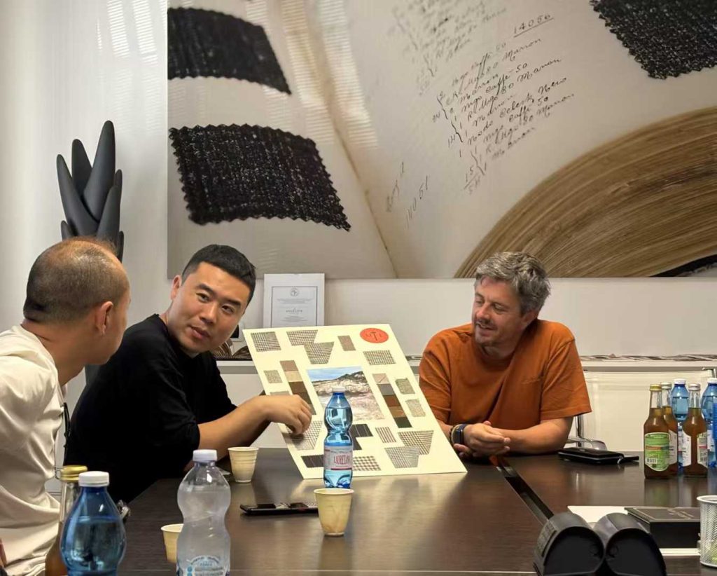 FASHIONREAL巴黎时装周买手订货 FASHIONREAL巴黎时装周买手订货
